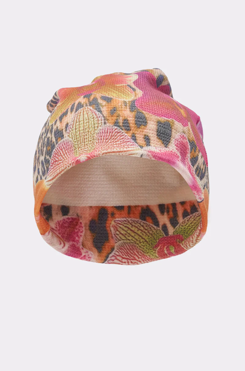 WILDLY FEMME LIGHTWEIGHT BEANIE - Image 4
