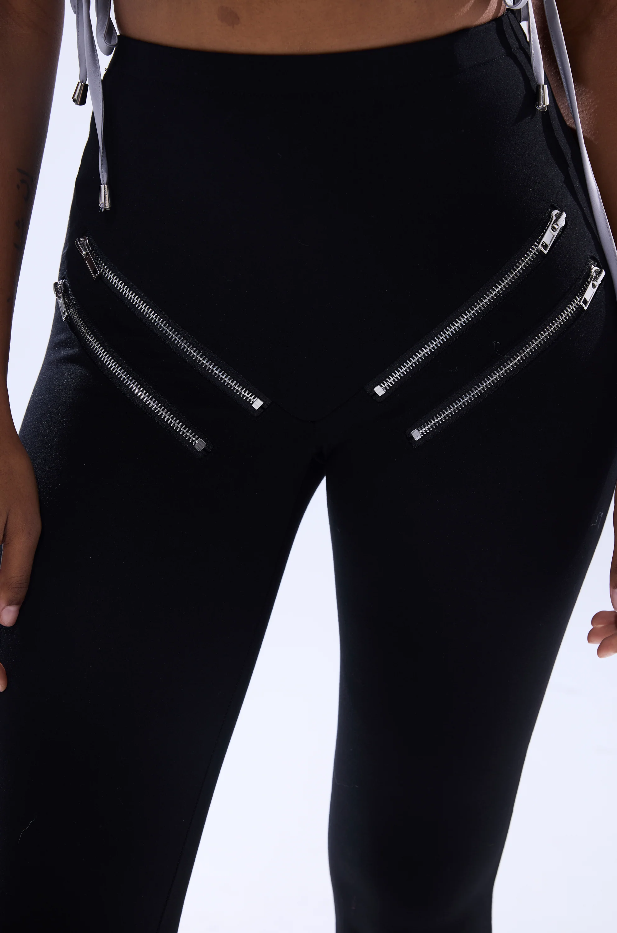 ZIP ME UP SEAMLESS LEGGING - Image 8